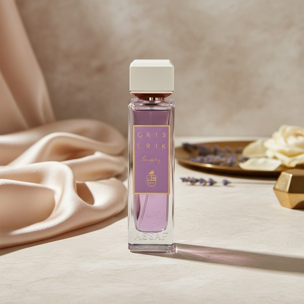 Soghaat Gris Erik 200ml Eau de Parfum, a fresh woody aromatic unisex fragrance with notes of bergamot, rose, cedar, sandalwood, amber, patchouli, and oakmoss.