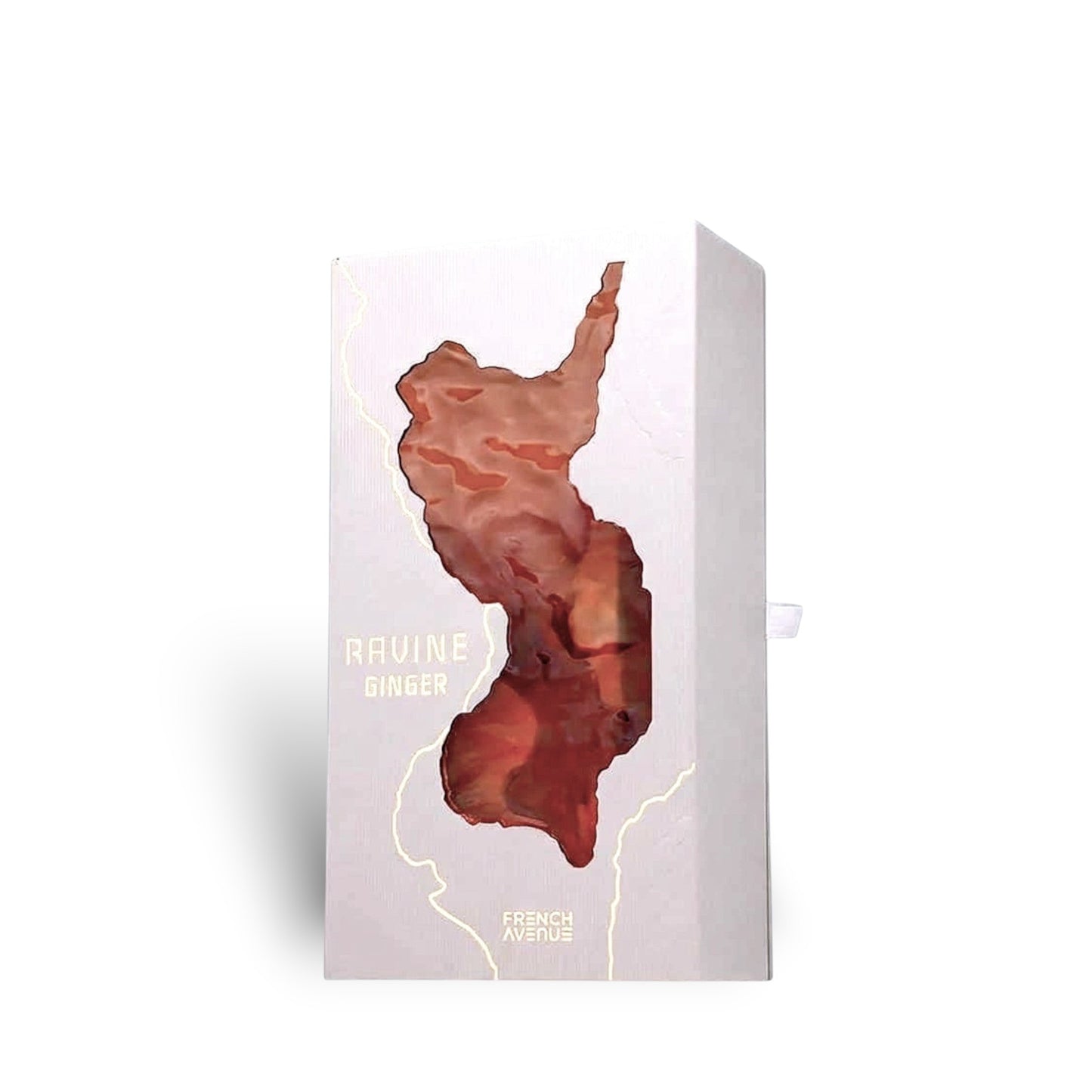 Soghaat Ravine Ginger Extrait de Parfum box with a cut-out revealing amber liquid. Notes of ginger, citrus, woody, floral.